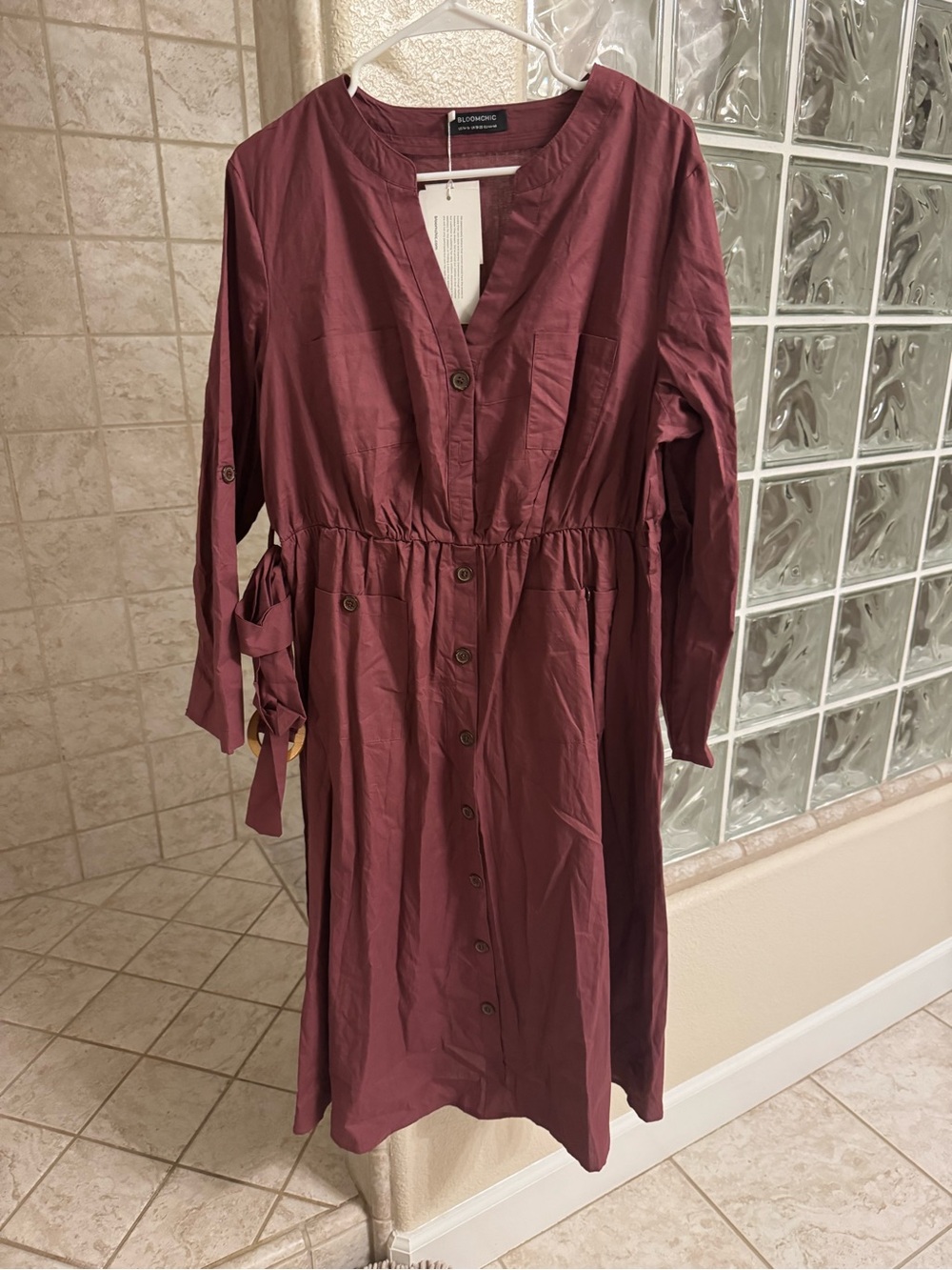 14-16 BloomChic Button-Front Belted Midi Dress in Dusty Rose - Picture 2 of 4